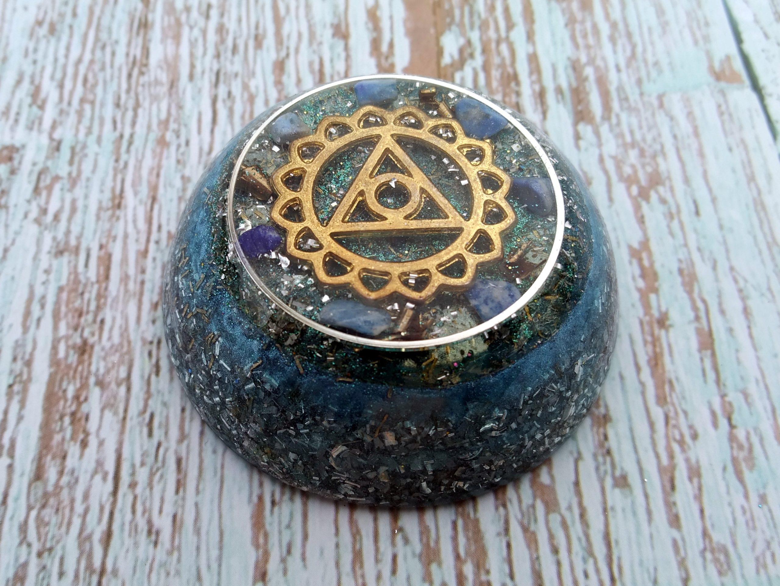 orgonita IMG 20230429 190933 scaled