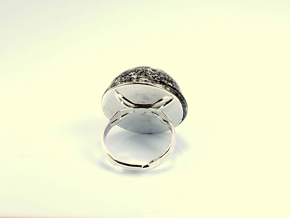 Anillo de orgonita Yin-Yang