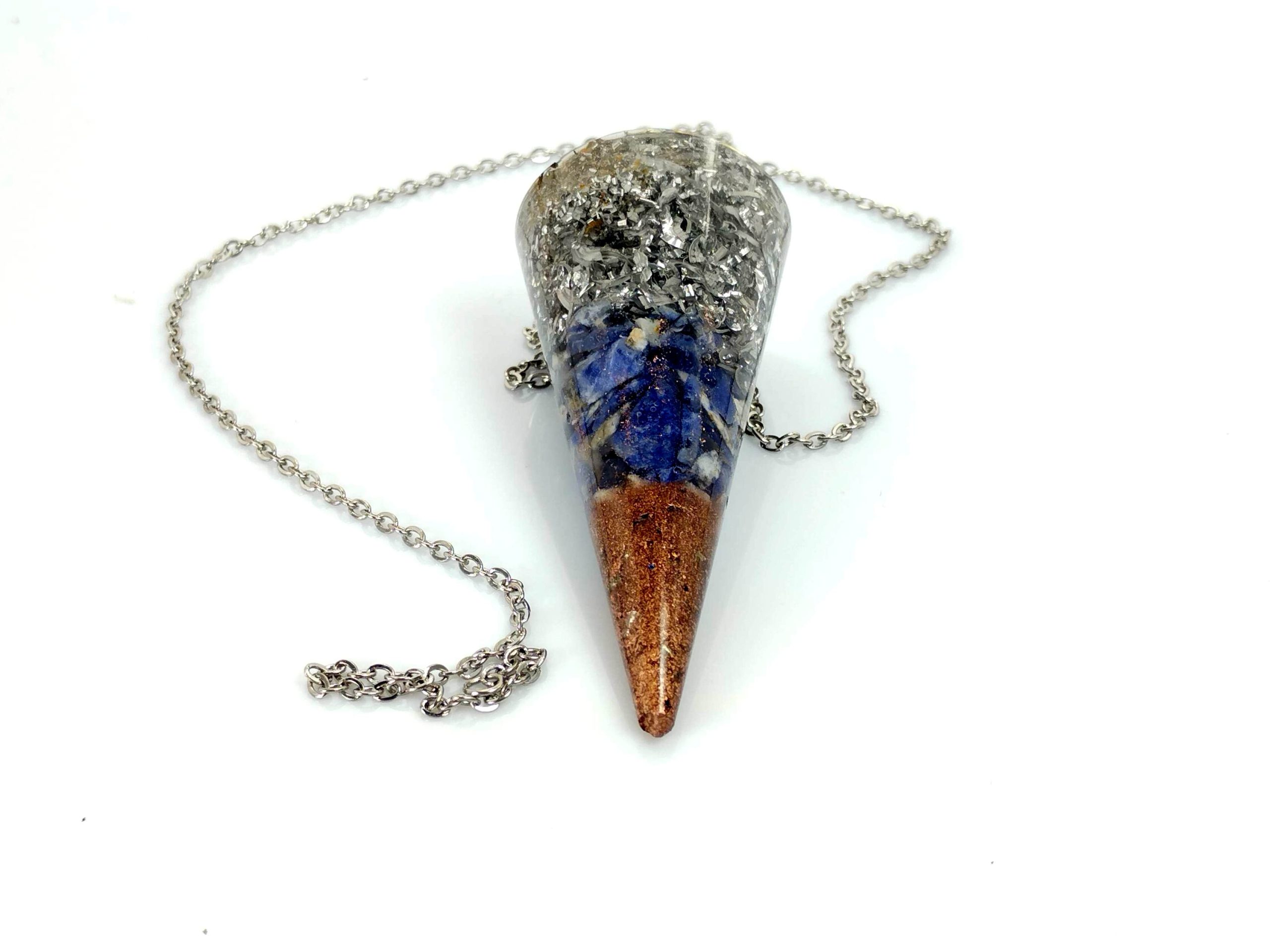 Péndulo cónico de orgonita con SODALITA