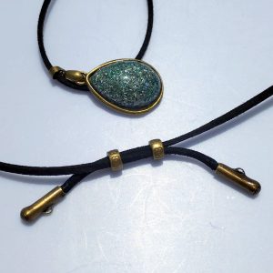 Orgonita Colgantes de orgonita pura sobre bronce antiguo 2 collar orgonite puro